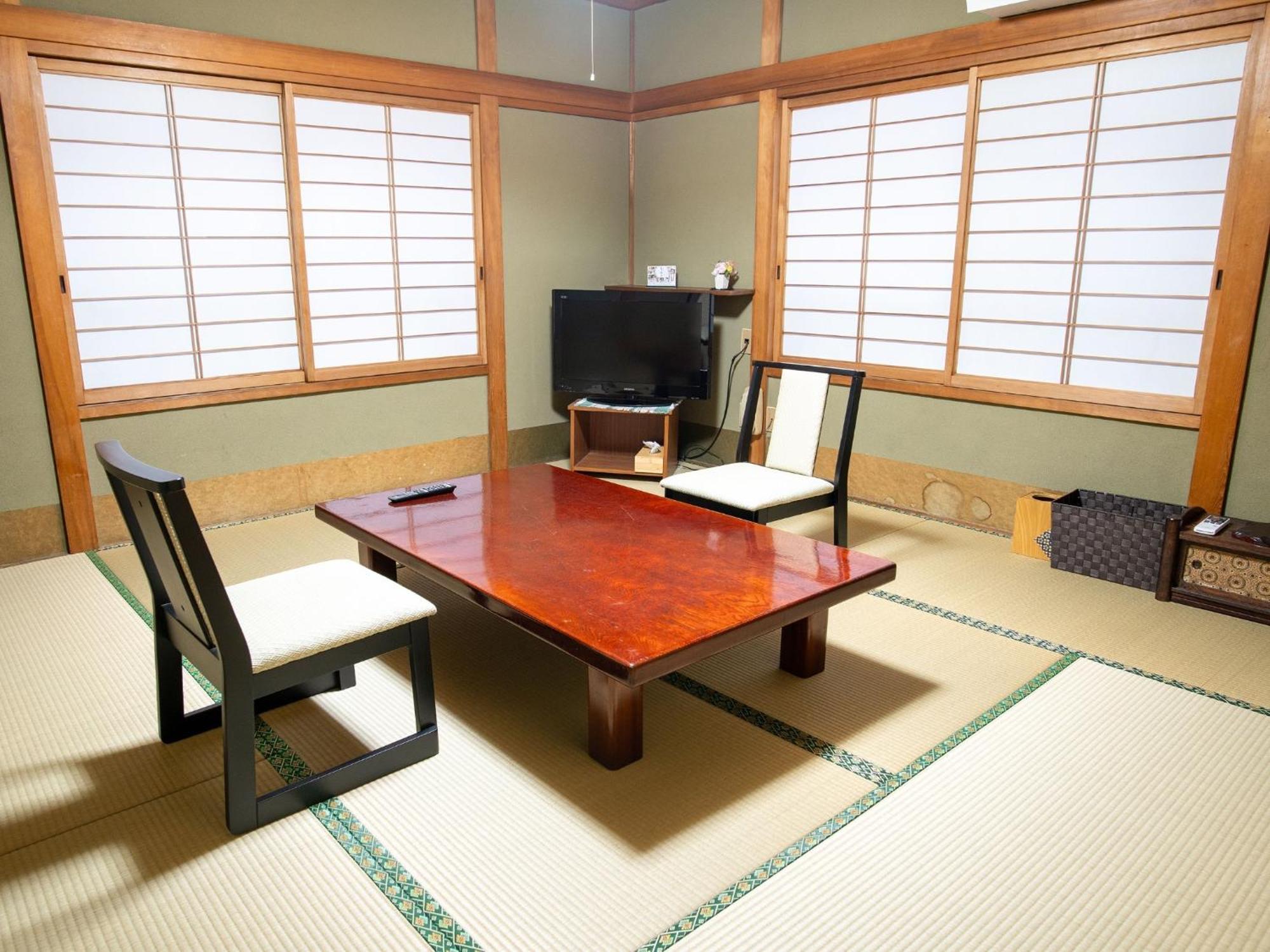 Takayanagi Ryokan - Vacation Stay 88528V Takamatsu Ngoại thất bức ảnh